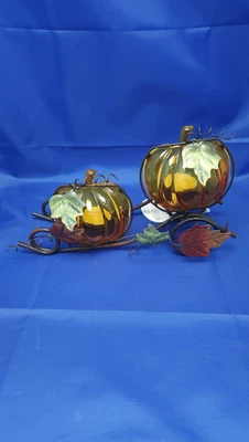 Calabazas de vitral de doble tealight de metal con hojas de otoño Foto 1 de 4