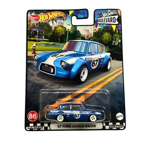 Ford Anglia Racer Hot Wheels Premium '67 color azul HW Boulevard #86 2023 - Imagen 1 de 7