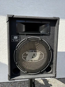 2 Dynachord Vintage Lautsprecherboxen Modell E122 mit 2 Stativen - Bild 1 von 8