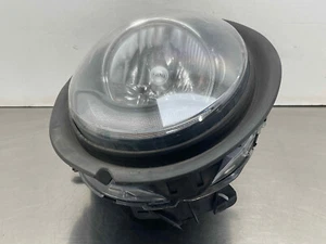 2017 Mini Cooper Clubman OEM Right Hand Passengers Side Halogen Headlight 16-19 - Picture 1 of 10