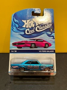 1/64 HOT WHEELS COOL CLASSICS SPECTRAFROST 16/30 65 FORD GALAIXE BLUE PINK CARD - Picture 1 of 2