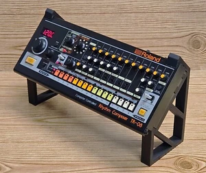 Angled 45 Degree RISER Stands For Roland Boutique A-01 D-05 Synth VP-03 Vocoder - Picture 1 of 9