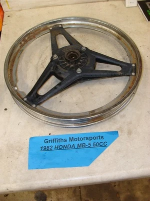 1982 Honda MB5 MB50 scooter motocicleta roda dianteira aro fabricante de equipamento original usado - Imagem 1 de 4