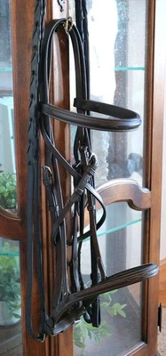 Collegiate Full Horse Raised Fancy Stitched Brown English Hunter Bridle + Reins - Image 1 of 4