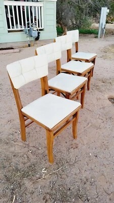 Cadeiras dobráveis de madeira maciça Kumfort Louis Rastetter & Sons conjunto de quatro vintage MCM - Imagem 1 de 4