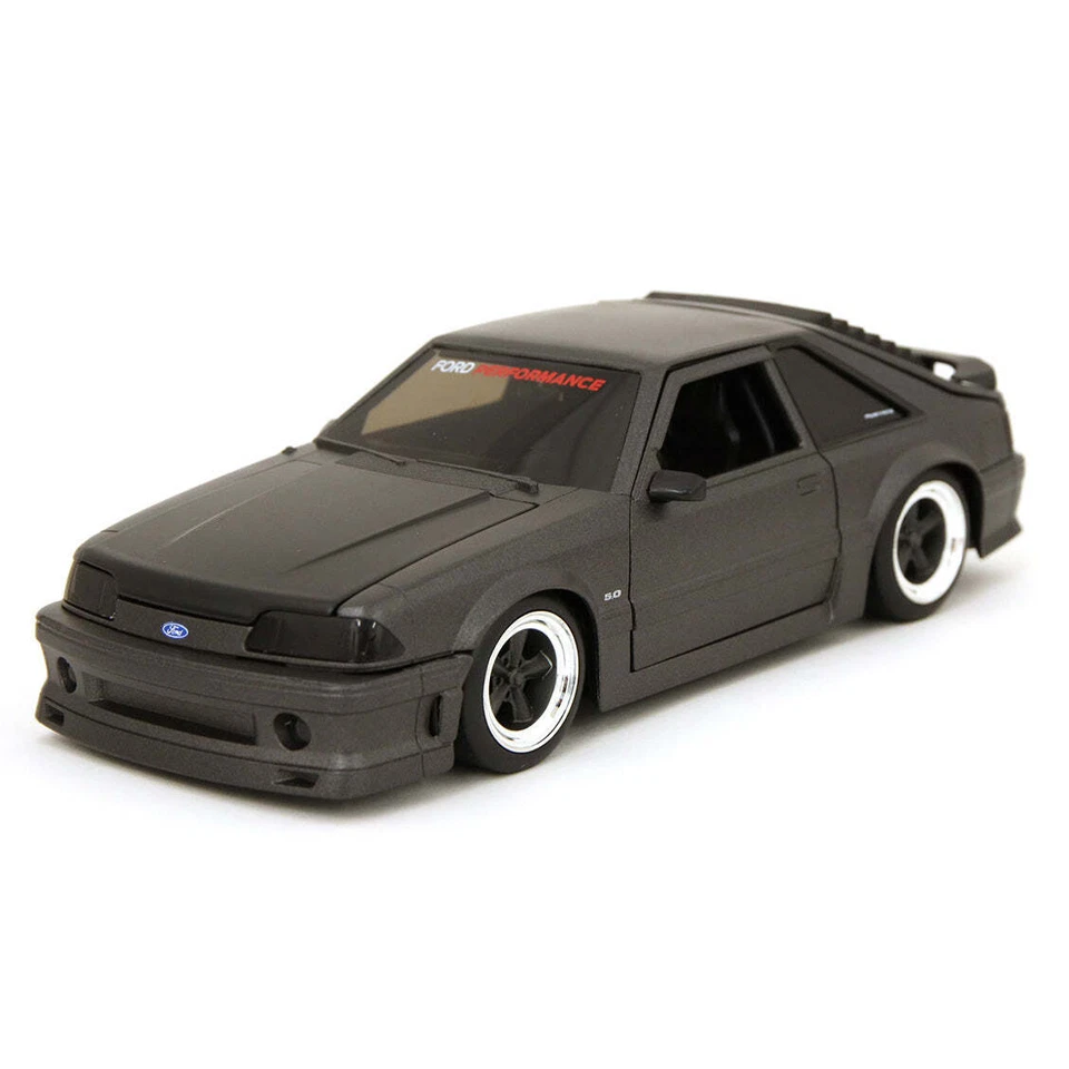 Bigtime Muscle 1989 Ford Mustang GT 5.0 escala 1:24 modelo fundido Gunmetal/Matte - Imagem 1 de 1