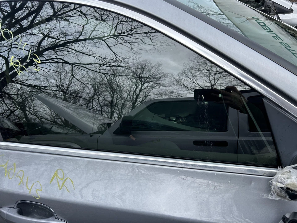 Front Door Glass/window BMW 525 SERIES Right 04 05 06 07 Foto 1 de 1