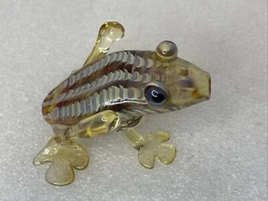 Chameleon Glass Figural Frog Smoking Pipe - 4” - Picture 1 of 10