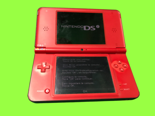 Console - Nintendo Dsi XL - Black/Red - 11710561