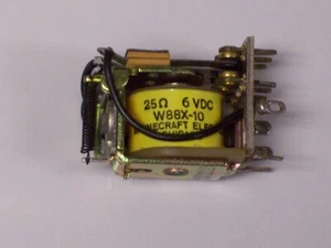 w88x10 Magnecraft relay 25 ohm 6 vdc 3pdt 32ohm 10a 3pdt 48.8mm 37.29mm 34. - Picture 1 of 1