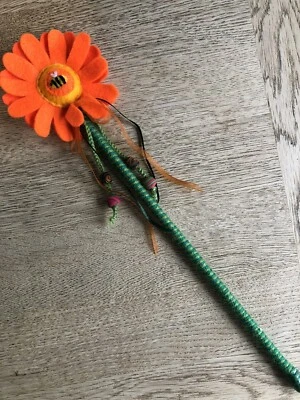 Handmade Gerbera Fairy Wands - Flower Girl /Bridesmaid /Birthday party favors - Image 1 of 2