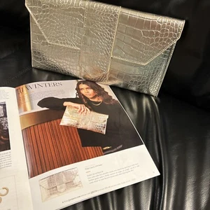 NEW $79 JJ Winters Nikki Clutch Bag Purse Curateur Gold Metallic Mock Crocodile - Picture 1 of 7