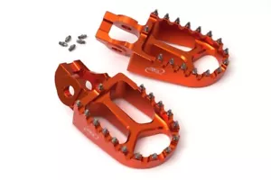 AS3 FOOT PEGS for KTM 125 150 250 350 450 SX SXF 16-22 300 500 EXC 17-22 - Picture 1 of 1