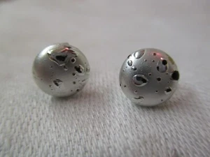 Vintage silver tone pierced button Earrings drops of molten metal - Picture 1 of 2
