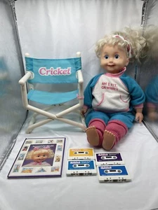 Playmates Cricket sprechende Puppe 25" Kassetten 1986 Übung Outfit & mehr - Bild 1 von 22