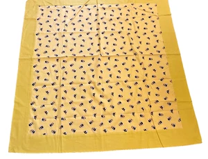 Bright Yellow BumbleBee Tablecloth 53 Inches Square Vintage Summer Decor - Picture 1 of 6