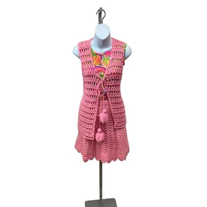1960's Vintage Pink 2 PC Crochet Mini Skirt Set- Small- Medium - Festival wear - Picture 1 of 8