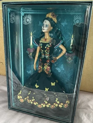 Barbie Día de los Muertos 2019 Día de los Muertos NUEVO Excelente Caja NRFP Foto 1 de 4