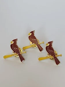 (Paquete de 3) Prendedores esmaltados con logotipo del equipo de béisbol MLB de los Cardenales de San Luis ENVÍO GRATUITO - Imagen 1 de 3
