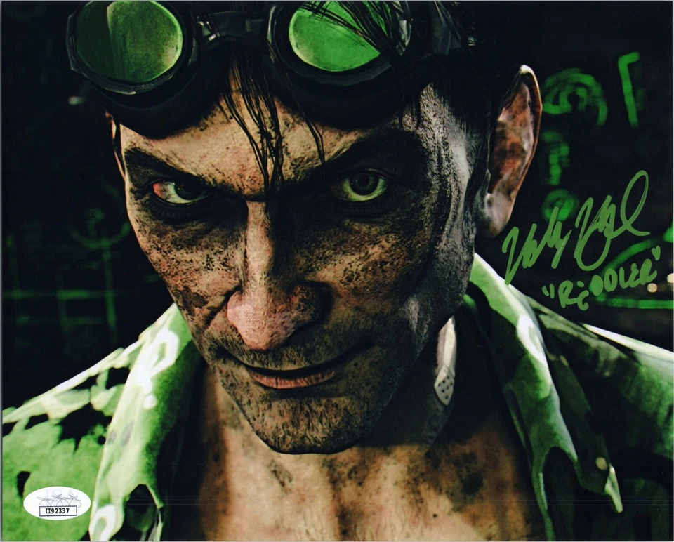 WALLY WINGERT Authentic Signed "Batman:ARKHAM KNIGHT Riddler" 8x10 Photo JSA COA - Image 1 of 1