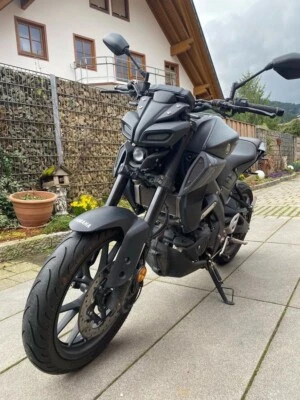 Yamaha MT 125 - Bild 1 von 4