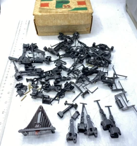 G-Scale Lot of Hook & Loop Couplers Fit Most Bachmann, LGB, USA New - Picture 1 of 5