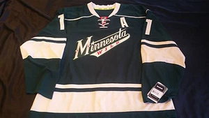 Camiseta deportiva firmada por Zach Parise Pro Minnesota Wild Third ¡con certificado de autenticidad de K2Sports! - Imagen 1 de 6