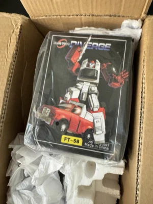 In Stock New FansToys FT-58 Diverge Swerve Action Figure Transformable Toy - Image 1 of 4