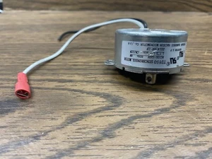 NEUER SYNCHRONMOTOR TDY50 - Bild 1 von 4