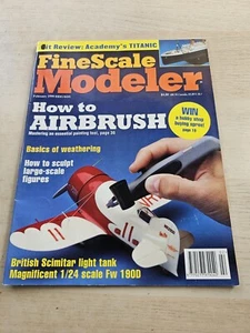 Fine Scale Modeler Magazine February 1999 Titanic Scimitar Light Tank Fw 190D - Picture 1 of 7