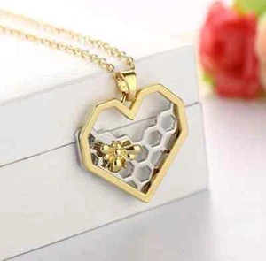 Damen Anhänger Halskette Bienenkette hohl Wabe klassisch Herz Honigbiene Geschenkbox - Bild 1 von 2