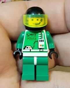 Lego Space Police Minifigure Chief ? sp038 90s EUC C16-3 - Picture 1 of 6