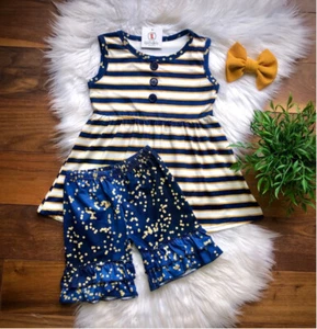 Wellington Designs Navy & Gold Short Set, Sz 12/18 - Picture 1 of 2