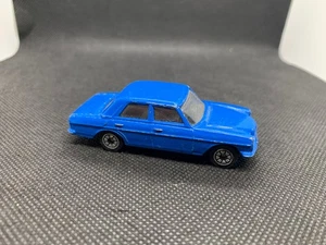 Corgi - Mercedes Benz 240D sehr guter Zustand 240 D - Diecast Sammlerstück - Maßstab 1:64 - GEBRAUCHT - Bild 1 von 4