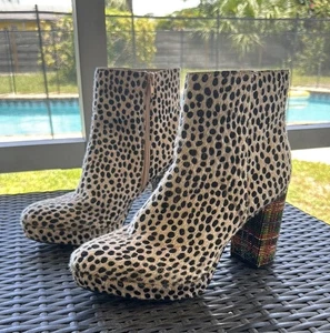 betsey Johnson Downie platform Boots Size 10 Cheetah Print Block Heel mobwife - Picture 1 of 12