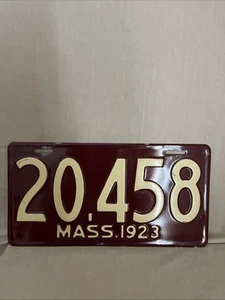 ❤️ANTICA TARGA MASSACHUSETTS 1923 IN RILIEVO 20.458 12,5x6,5” - Foto 1 di 4
