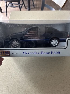 SUN STAR - Black MERCEDES-BENZ E320 Sedan- 1/18 DIECAST 1:18 - SUNSTAR - w/ box - Image 1 of 4