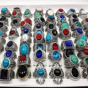 Großhandel 50stk. Retro Herren Damen Stein Ringe Silber Mode Schmuck - Bild 1 von 5