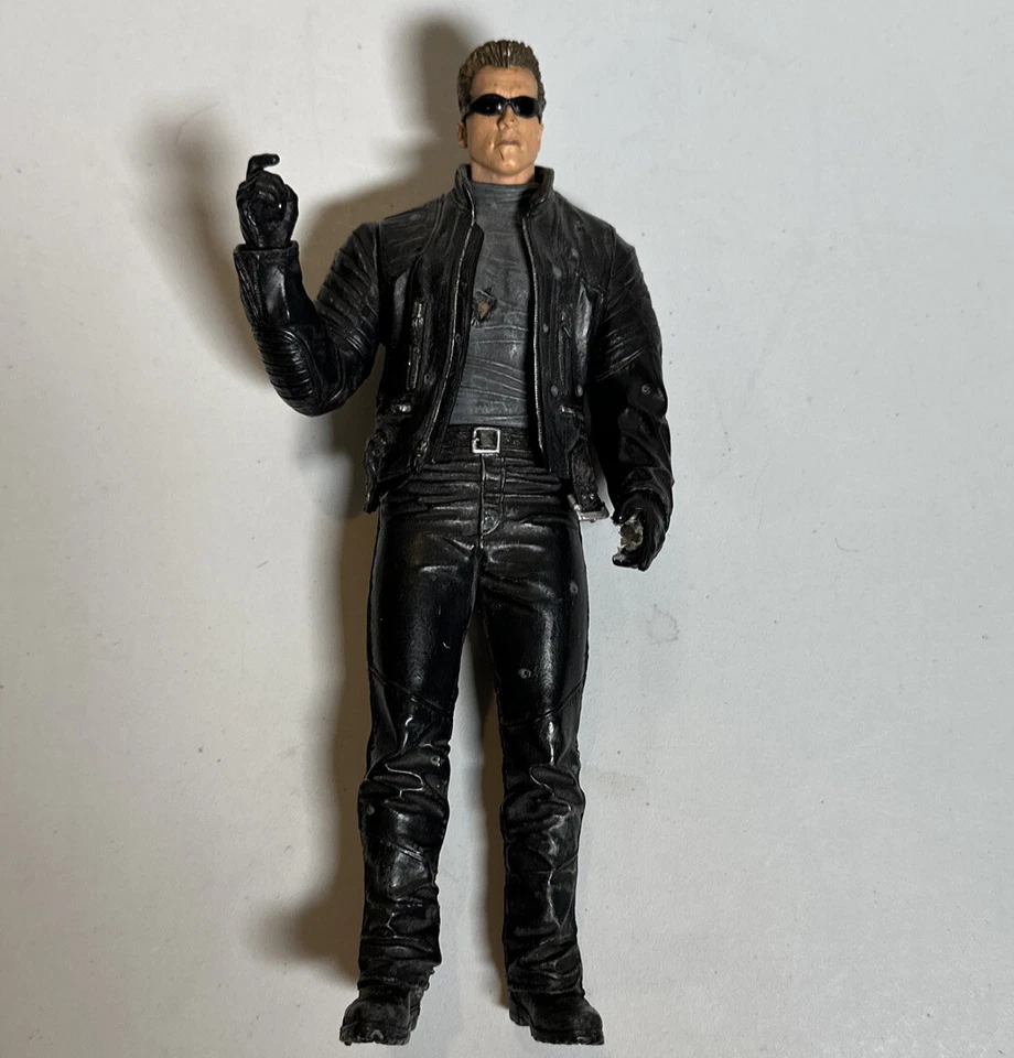 McFarlane Toys Terminator 3 Rise of the Machines T-850 Terminator Loose Figure - Image 1 of 2
