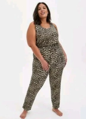 Mono de salón Torrid Dream polar largo con cordón talla 1x Foto 1 de 4