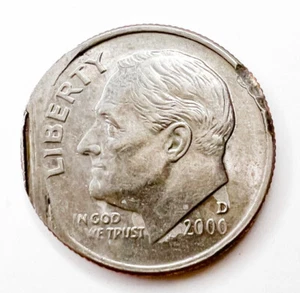 2000 D Roosevelt Dime Misaligned Die Off struck Discovery Coin - Picture 1 of 12