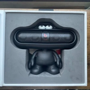 Beats by Dr. Dre Pill B0513 Portable Bluetooth Speaker Black w/Stand &Box Tested - Picture 1 of 7