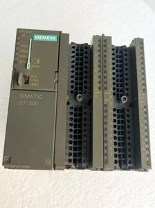 Siemens 6ES7 313-5BF03-0AB0 SIMATIC S7-300 CPU313C Controller / 6ES7313-5BF03-0 - Picture 1 of 10