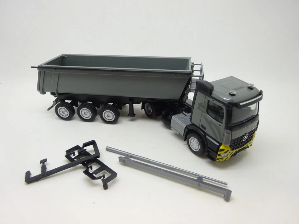 Herpa: MB Ribaltabile - Rimorchio (SSK16) - Immagine 1 di 3