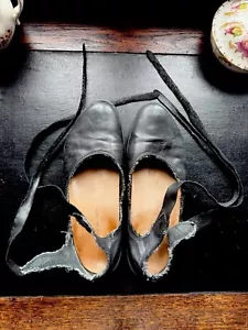 Trippen Tint Cup Ballerina Lace Up Shoe Distressed Black EU38 US 7 UK 5 - Picture 1 of 6