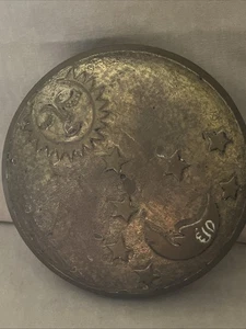 ❤️VTG RARE CELESTIAL/STAR/MOON BRASS HAND MADE COVERED TRINKET DISH 4” - Picture 1 of 5