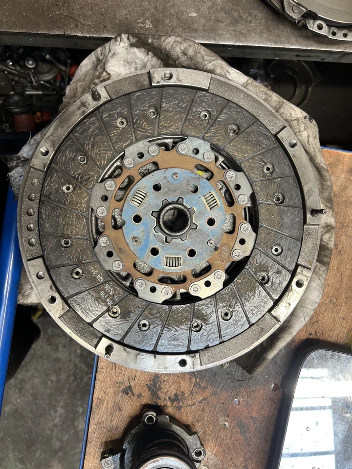 2 PIECE CLUTCH FOR 1.6 CDTI ASTRA VII, ZAFIRA III - Image 1 of 4