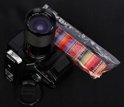 Yashica 108 Multi Program 35mm Film SLR c/w MC Zoom 28-80mm Lens & CS-140 Kit - Image 1 of 4