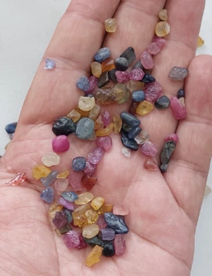 20 Pieces, 5-8 Mm 100% Natural Untreated Multi Sapphire Raw/RJS-103 - Image 1 of 4