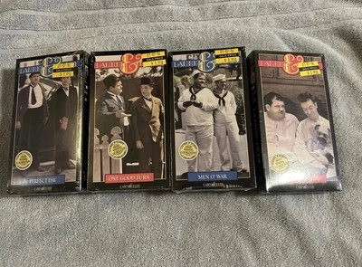 NOS- Lot of 4 Laurel and Hardy VHS Tapes Sealed Foto 1 de 4